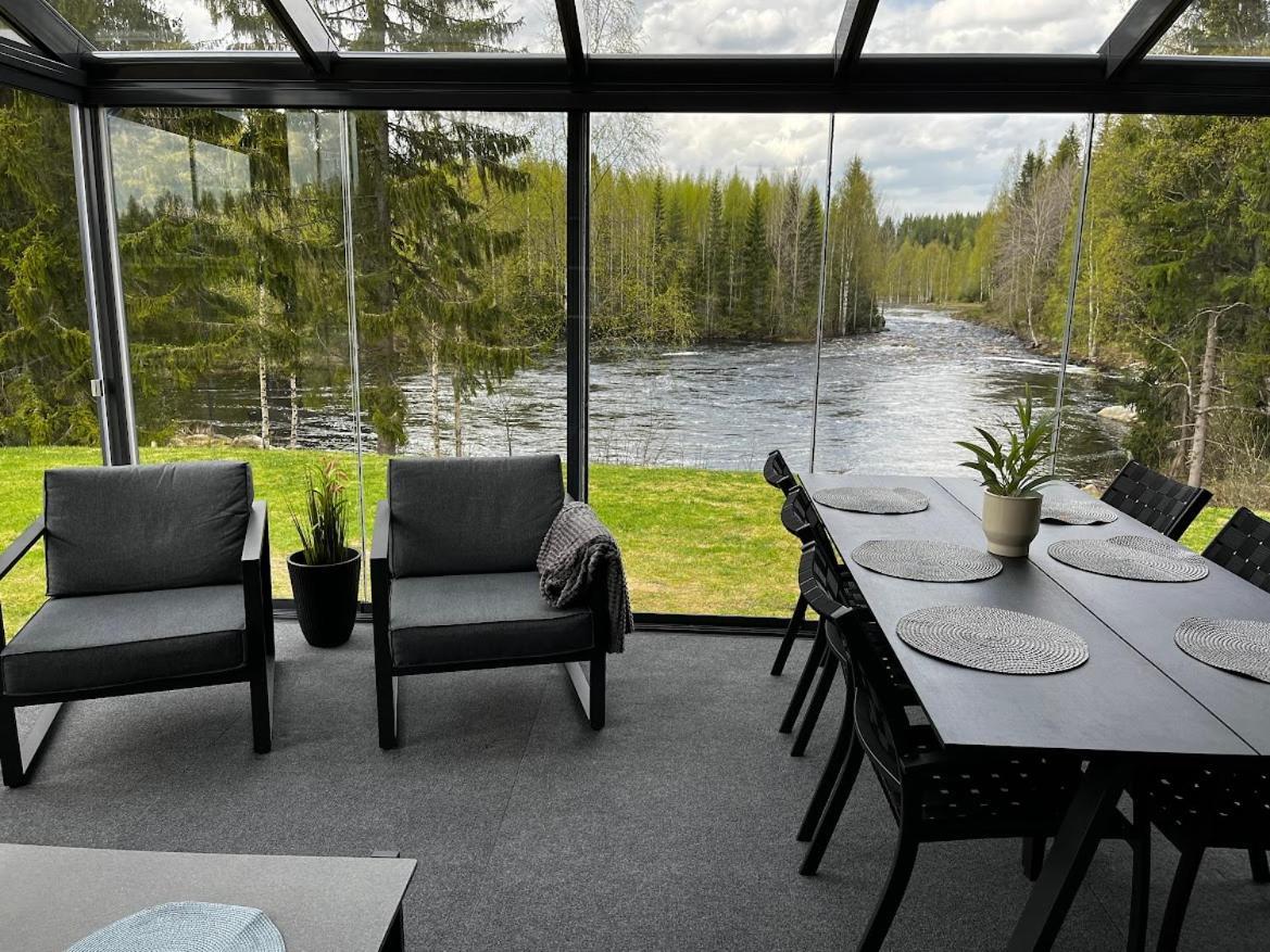 Keskikosken Lomamoekit Venajanjarvi Exterior foto
