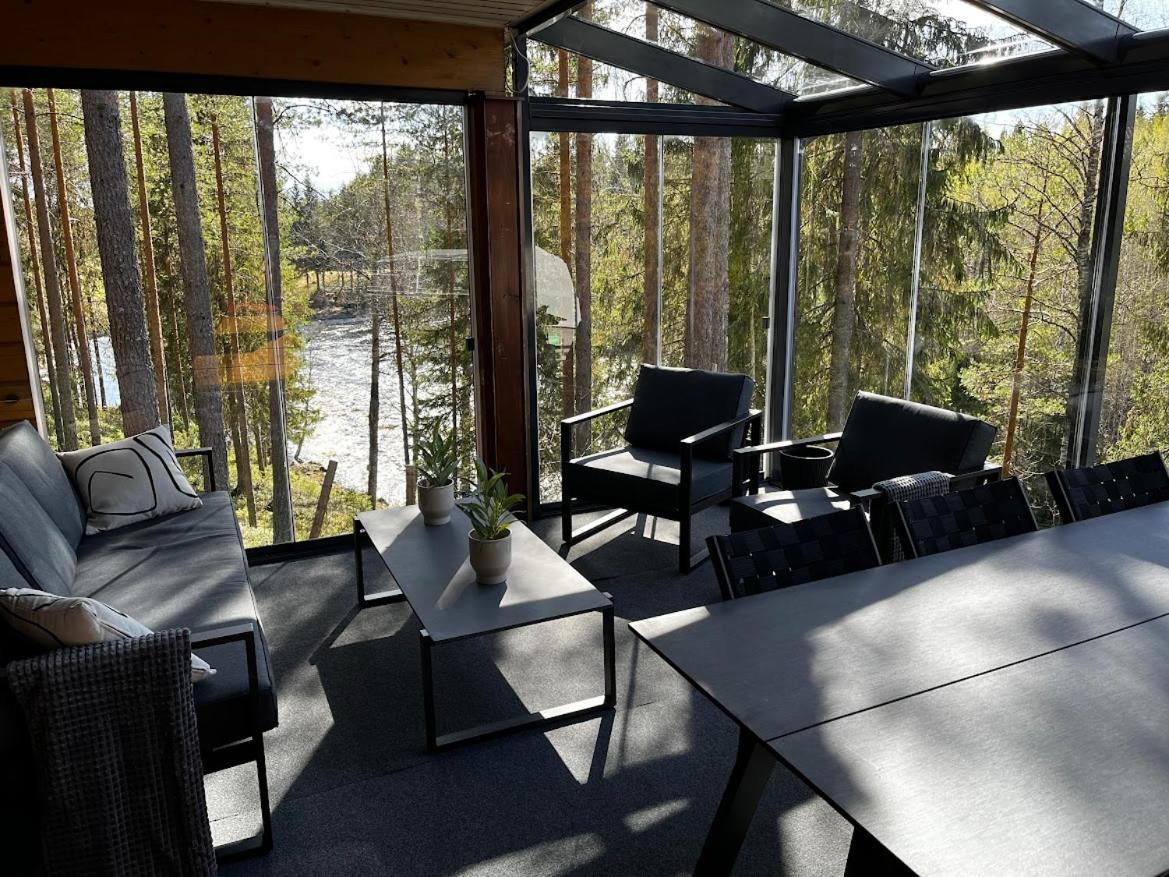 Keskikosken Lomamoekit Venajanjarvi Exterior foto